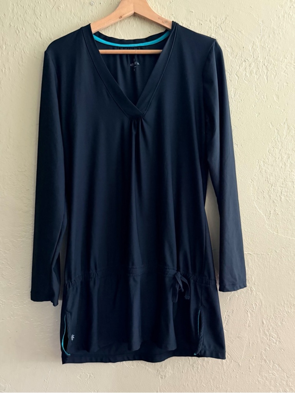 Athleta Black Long Sleeve Swim Coverup with Teal Trim